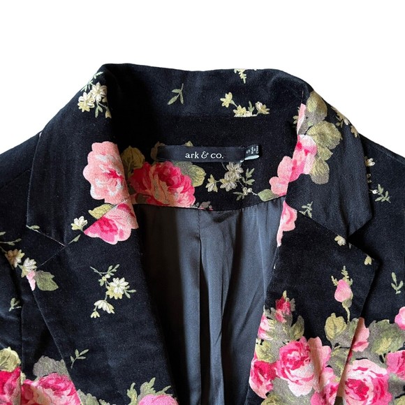 Lulu's Ark & Co Rhapsody in Bloom Floral Black Velvet Blazer Fitted Jacket Small - Picture 7 of 17